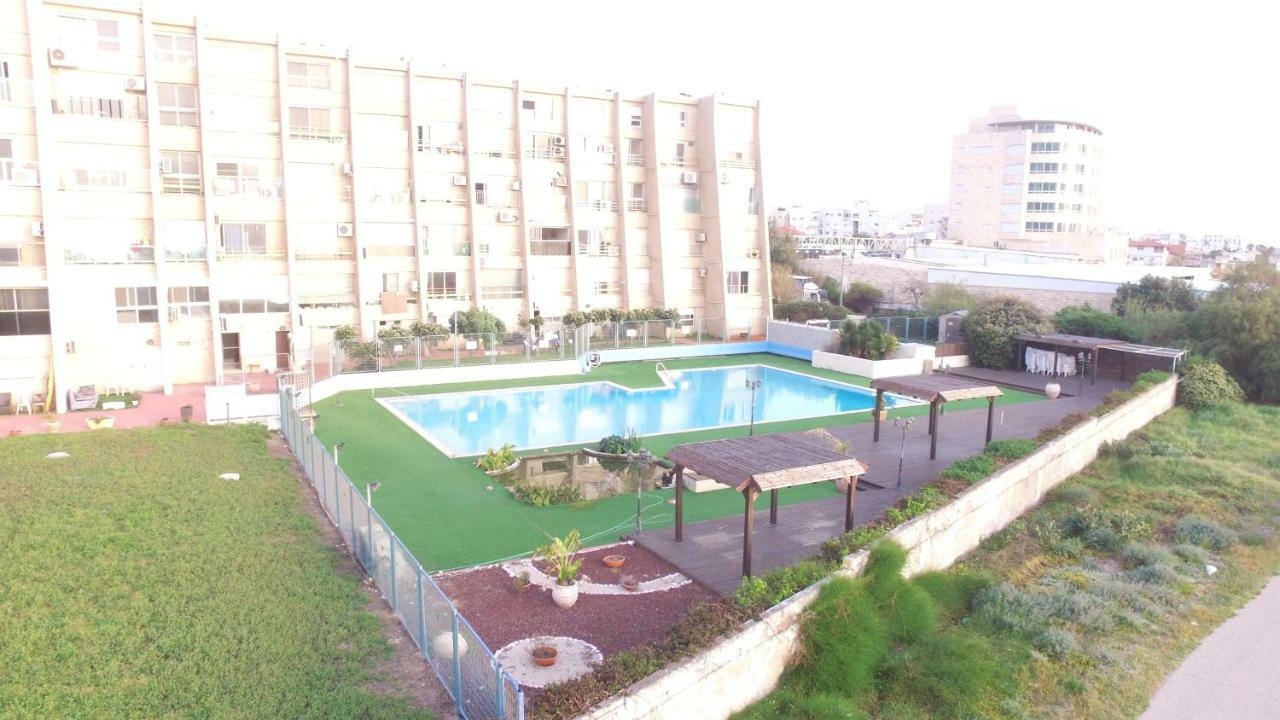 Ha-Aliya Sea View Leilighet Nahariya Eksteriør bilde
