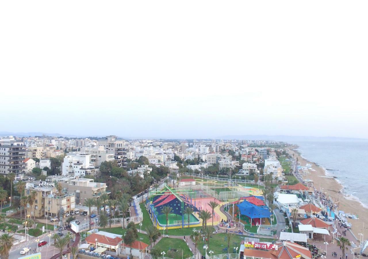 Ha-Aliya Sea View Leilighet Nahariya Eksteriør bilde