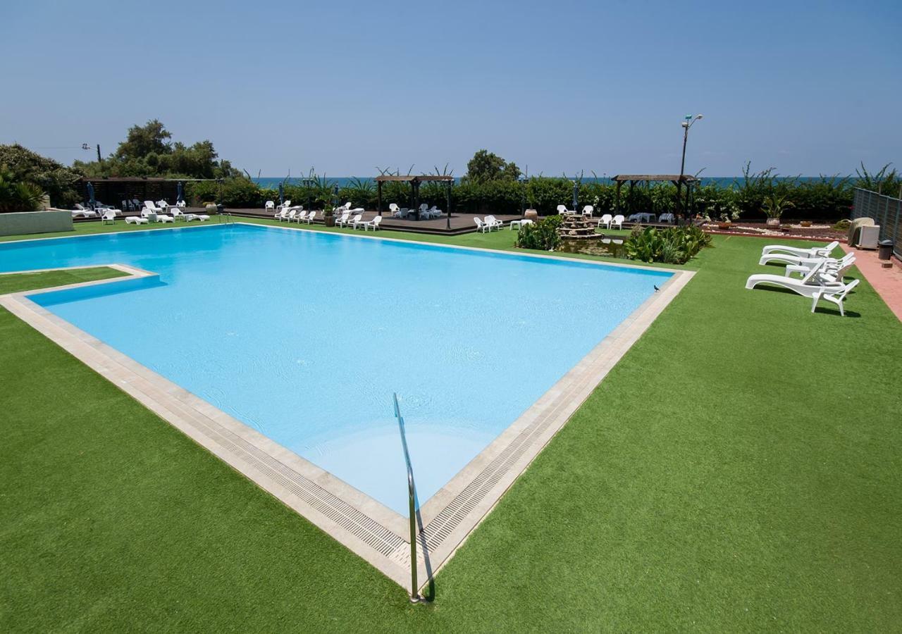 Ha-Aliya Sea View Leilighet Nahariya Eksteriør bilde